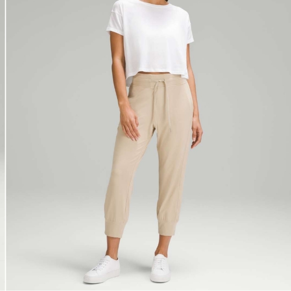 Lululemon Ready To Rulu Jogger High Rise, Crop,  In Trench, Size 6